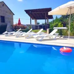 Elegant House in Pontevedra + Private Pool
