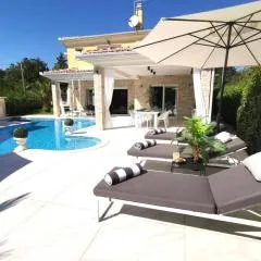 Villa Santo