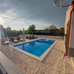 Villa Ana Marija - Family destination with heated pool