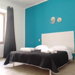 COSTA BRAVA Guest House - Affittacamere