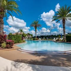 3 bedrooms townhome Gated Resort 5 minutes from Disney