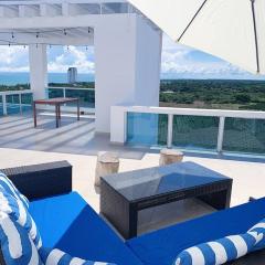Playa Blanca Penthouse with Breathtaking Ocean Views - King Bed