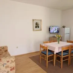 Apartment Tena