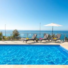 Villa Ladera Sol by Villa Plus