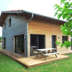 Carolins - Saubion agréable villa en bois dans quartier résidentiel à 400m du bourg de saubion