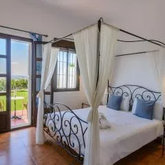 Cortijo Escondido Arcos de la Frontera by Ruralidays