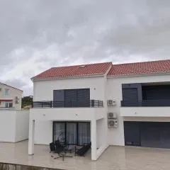VILLA BIBA