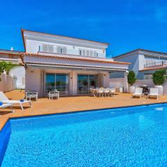 Espectacular Villa Aurora By Paramount Holidays