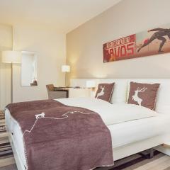 Hotel National by Mountain Hotels