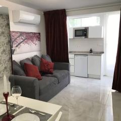 Precioso Apartamento nuevo con Jardín privado