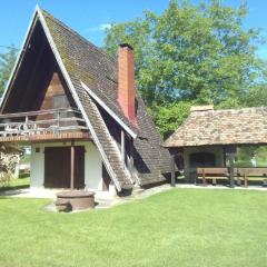 Holiday home Mir - countryside house with jacuzzi