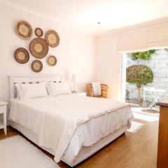 Camps Bay Guest Suite with private pool