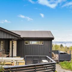 Awesome Home In Kopervik With Wifi