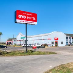 OYO Hotel Rosenberg TX I-69