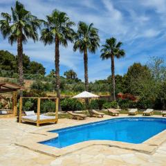 Can Sonrisa Villa - Peaceful and private villa with sea-view and sport courts