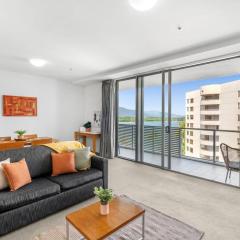 703 Harbour Lights Cairns Apartment with water views