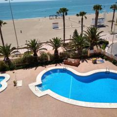 APARTAMENTO ROMANILLA FRENTE AL MAR