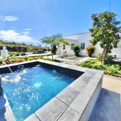 Casa Aura, Increíbles Vistas al Mar y Piscina Privada