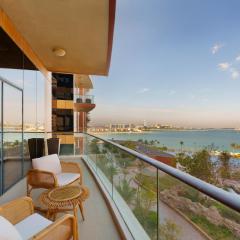 Maison Privee - Splendid Apt on The Palm with Stunning Sea Views