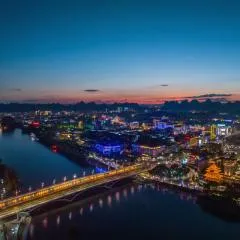 Riverside Wing Hotel Guilin