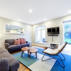 Lovely 2 BR Notting Hill flat wgarden