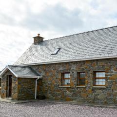 Beautiful stone cottage with sea views