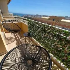 Apt con espectacular vista, piscinas, recep 24 hs