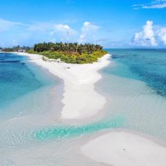 Oasis Village Fenfushi, Maldives