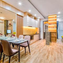 MONday Premium Aparts - HighClass Building and Central Spot