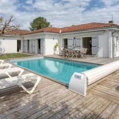 Villa Andernos Bassin by Interhome