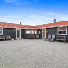 Holiday Home Garbine - 400m from the sea by Interhome