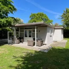 Gezellige bungalow op steenworp afstand van het strand