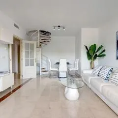 Stunning Duplex 5 minutes from Puerto Banús