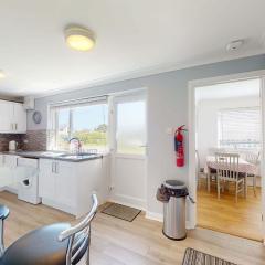 G14 Lark's Nest, Riviere Towans