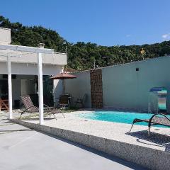 Linda Casa Piscina Churrasqueira, Wifi em Caraguatatuba - Massaguaçu /SP