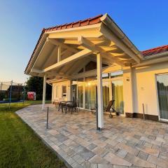 modernes Ferienhaus mit eigenem Garten und Terrasse - Ferienhaus Bauernrose