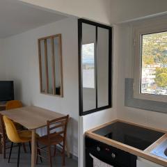 Appartement climatisé 7 couchages Mandelieu-la-Napoule