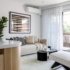 Kahlo Bondi - Luxury Escape - 3 Bedroom Furnished Apartments