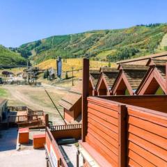 Breathtaking Mountain Views Ski In Out 2BR Condo