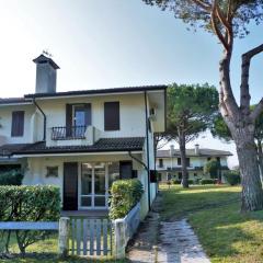 Villa in Caorle near Spiaggia Tartaruga
