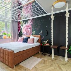 Secret Garden Apartment