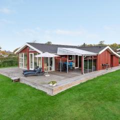 Awesome Home In Egernsund With 2 Bedrooms And Wifi
