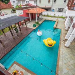 Tropical Bliss Luxe 5BR 30Pax Private Pool Villa KL by Verano