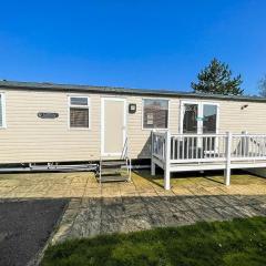 Brilliant 8 Berth Caravan With Decking At Haven Caister Beach Ref 30055p