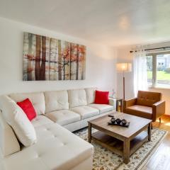 3 Mi to Downtown Pittsburgh Home with Balcony!