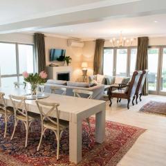 13 La Gratitude Luxury Apartment-with backup power for loadshedding