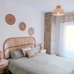 Mikasika - Duplex Apartment with seasonal swimming pool & walking distance from the beach