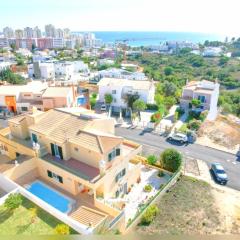Olival Beach Villa with Pool walking distance to Beach