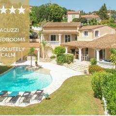 VILLA 330m heated swimming pool and Jacuzzi