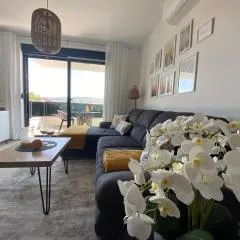 Apartment Agnes with 63 m2 Rooftop Terrace, Grill and Pool